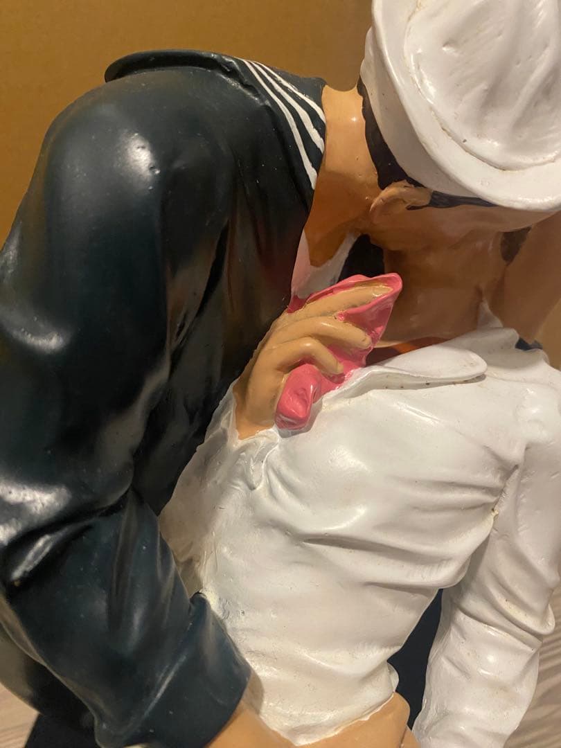 勝利のキス　像　V-J Day in Times Square