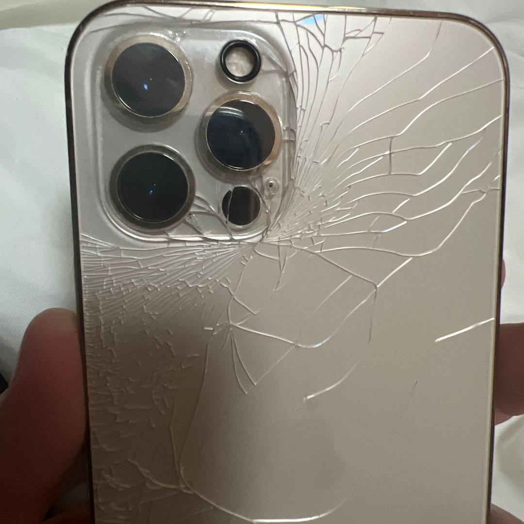 ！！背面割れ！！iPhone12 pro 本体 128GB ゴールド　アイフォン