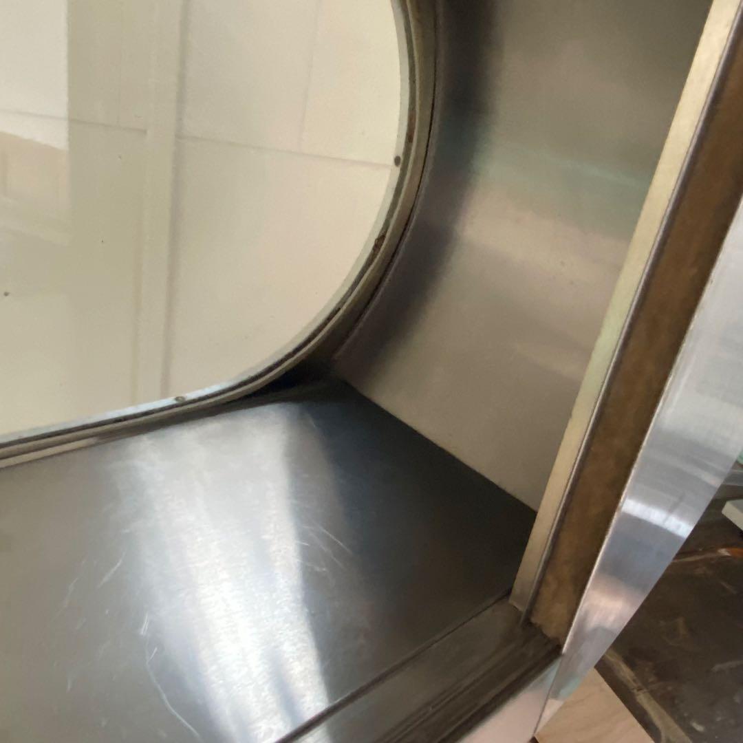 ステンレス製オーバル型ディスプレイケース　ガラスケース　スペースエイジ　近未来