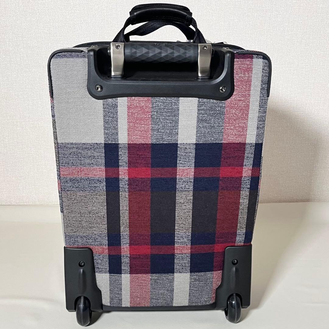 【新品未使用】ノースフェイス パープルレーベル　キャリーケース　シャトルローラー