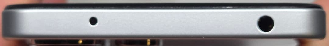 美品 Redmi12 5G 128GBポーラーシルバー SIMフリー XIG03