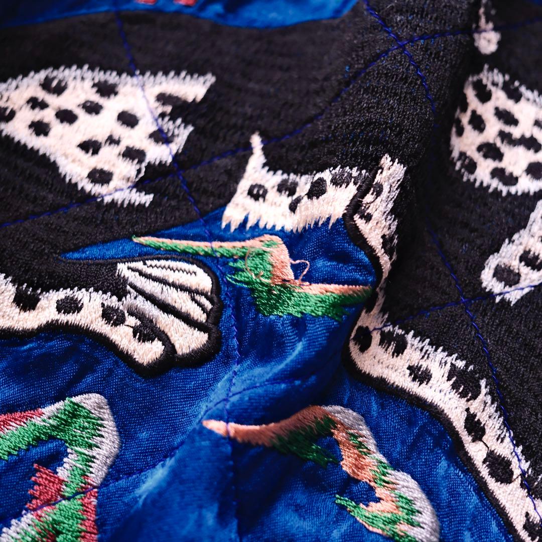 switchスカジャン ベロア刺繍　別珍