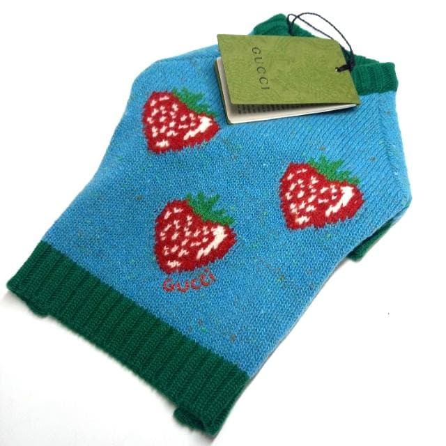 未使用 グッチ 犬 猫 ペット 洋服 イチゴ 695740 セーター 小型用