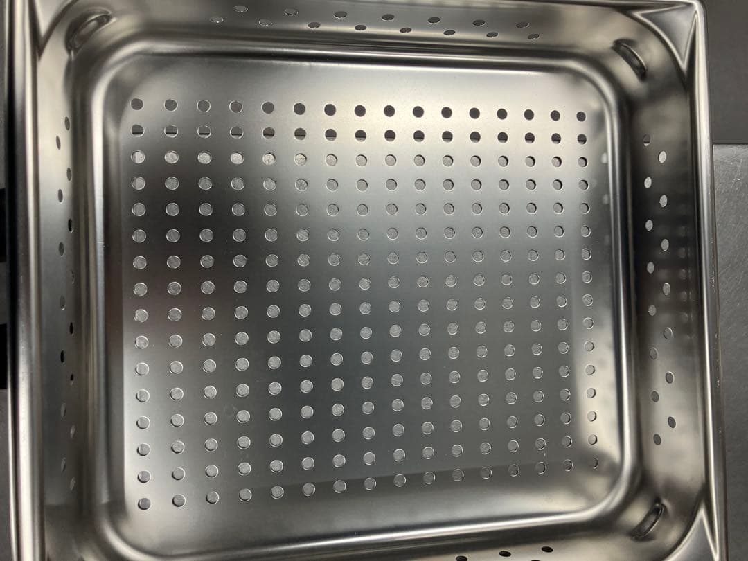 2枚　ホテルパン 穴あき 1/2 深さ65mm