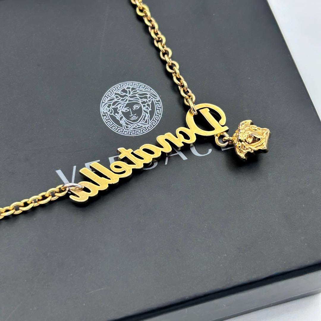 【現行】ヴェルサーチ メデューサ Donatella ネックレス ゴールド