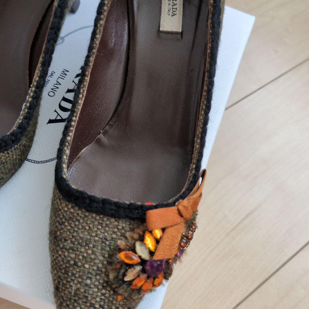 PRADA オリーブグリーン ポインテッドトゥ ハイヒール