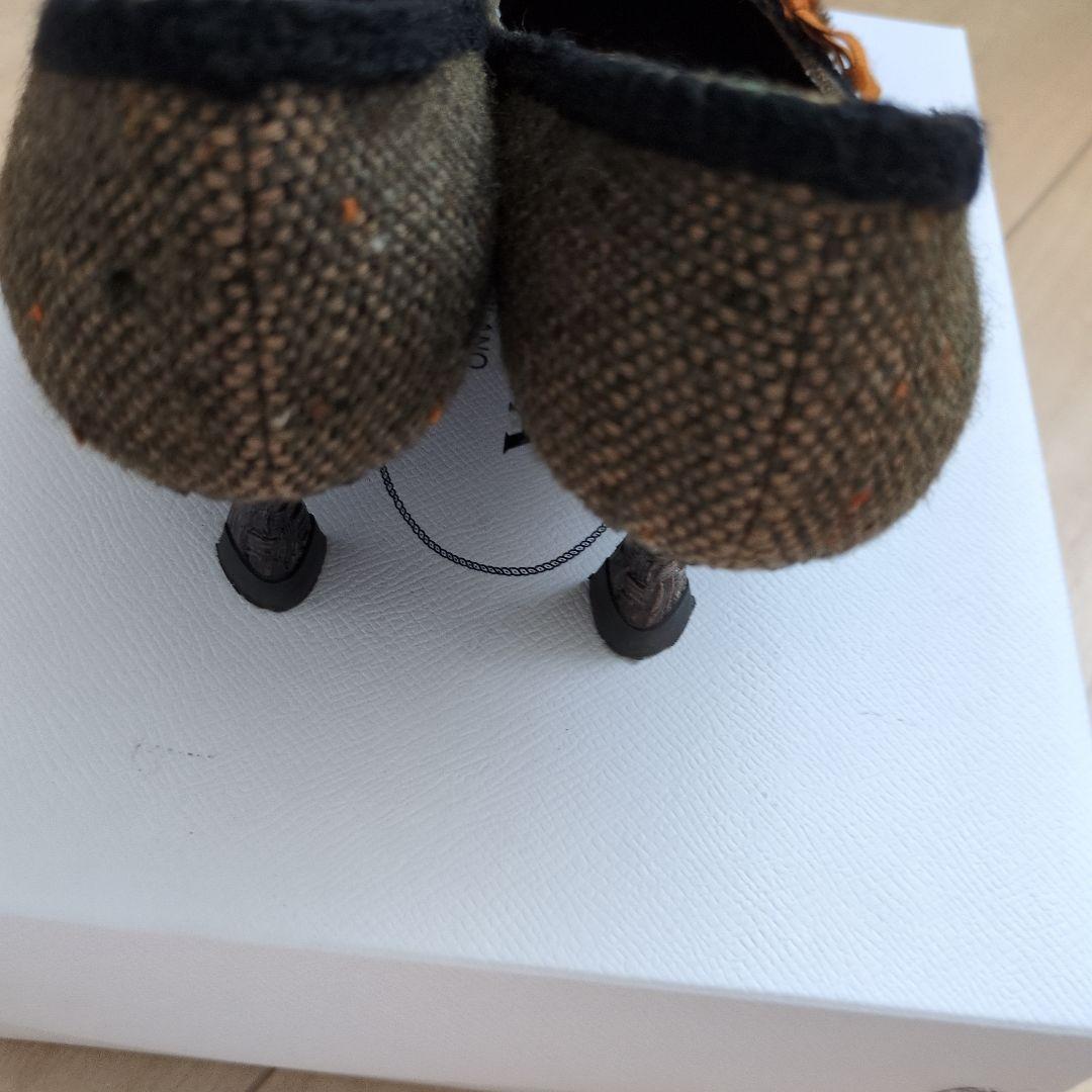 PRADA オリーブグリーン ポインテッドトゥ ハイヒール