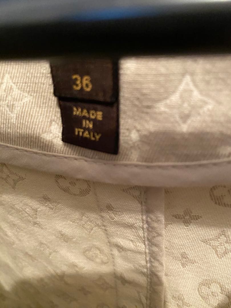 【ルイヴィトン　レディースコットン100% 正規品　ベージュ トレンチコート】