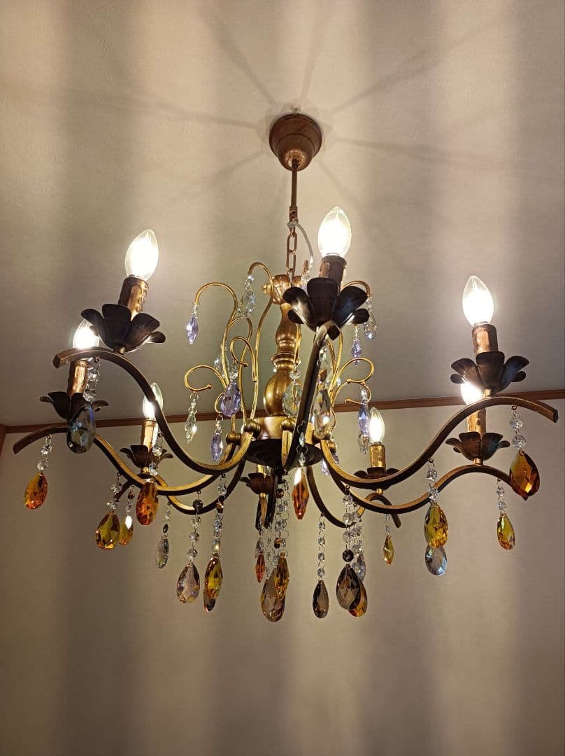 ゴージャスなゴールドカラー★暖色オールスワロフスキー使用！★カスタムシャンデリア