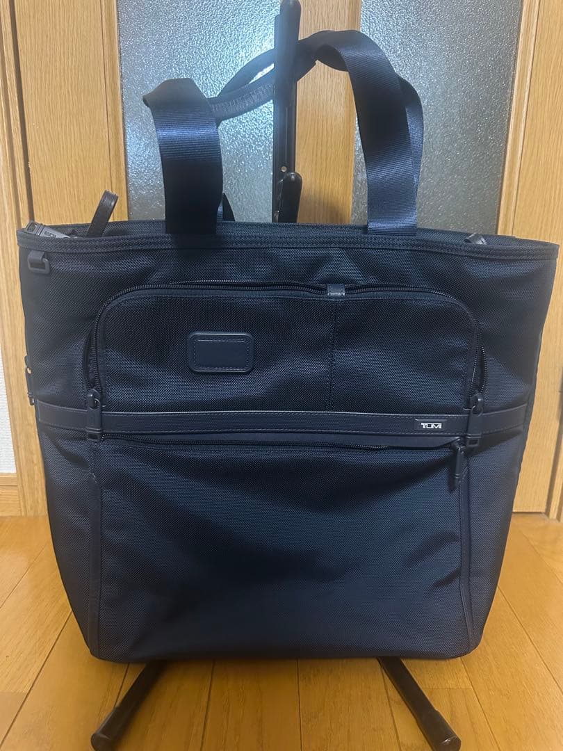 TUMI SHIPS別注モデル エクスパンダブル スクエア スリムトートバッグ