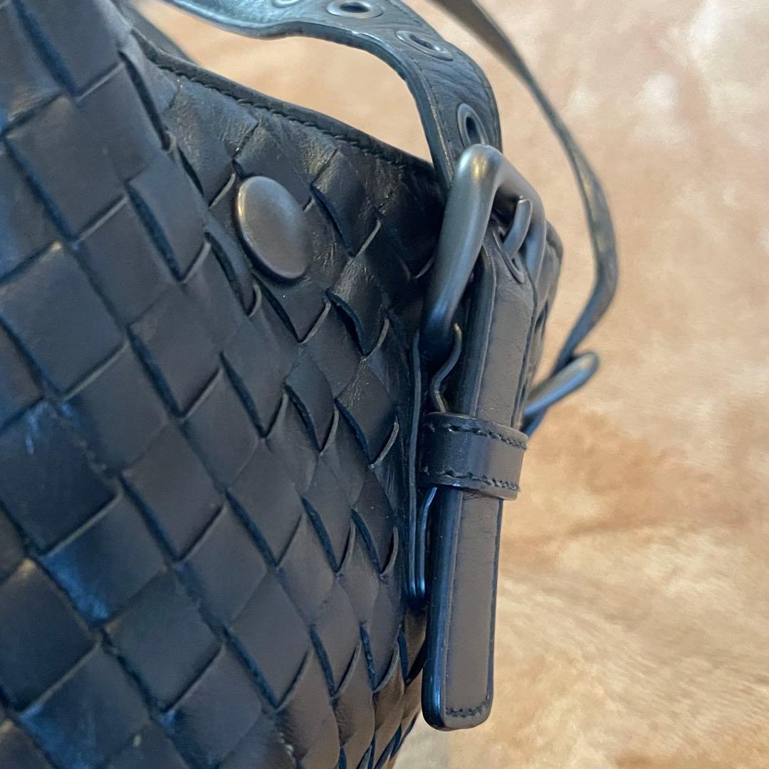 ボッテガヴェネタ　ブラック　トートバッグ　イントレチャート　肩掛け　A4可