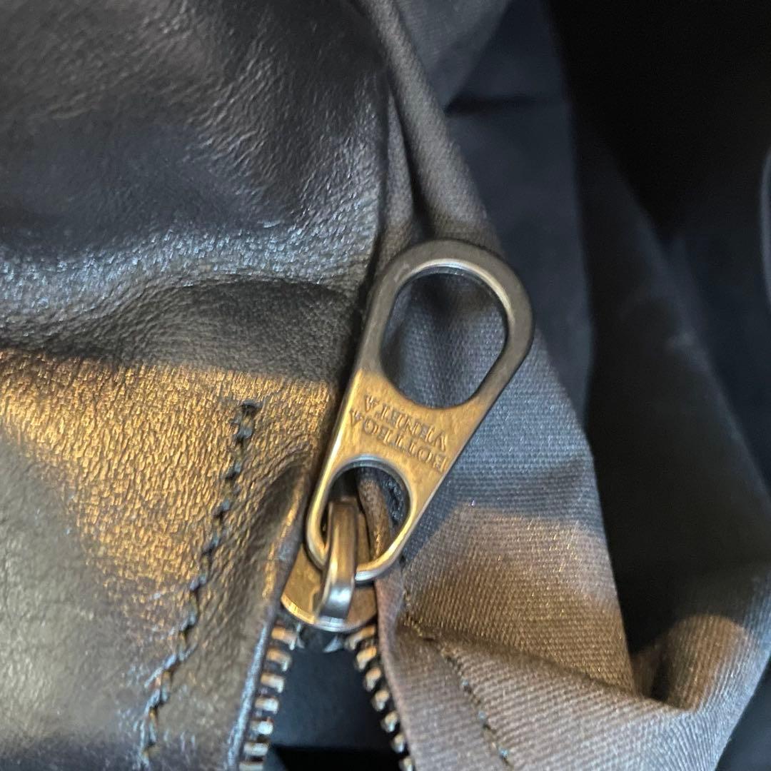 ボッテガヴェネタ　ブラック　トートバッグ　イントレチャート　肩掛け　A4可