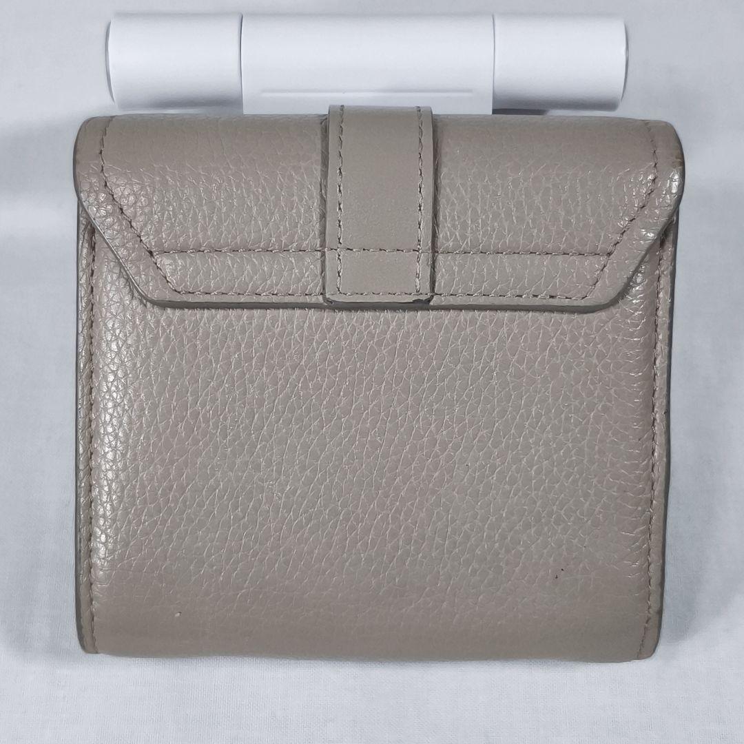 Chloe　ABY　クロエ　アビー　南京錠のチャーム　三つ折り財布