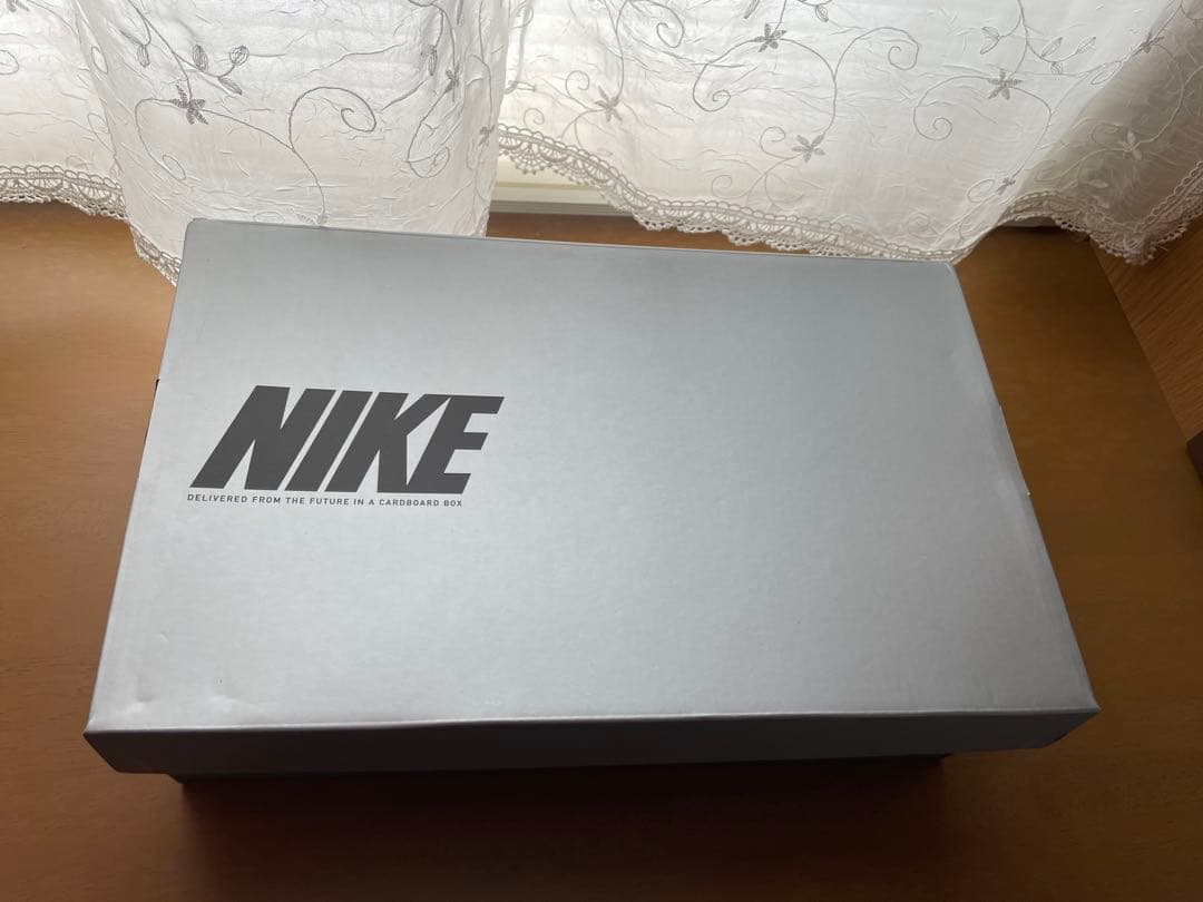 Nike Phantom サッカーシューズ ホワイト/ブラック/ゴールド