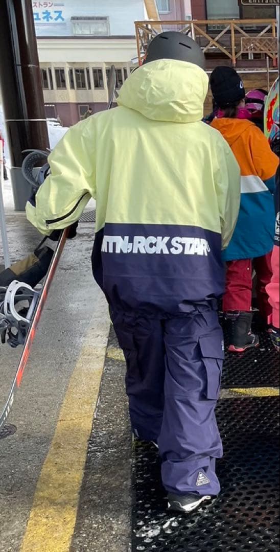 23-24 マウンテンロックスター　ハルマキ2 プルオーバー カーゴパンツ