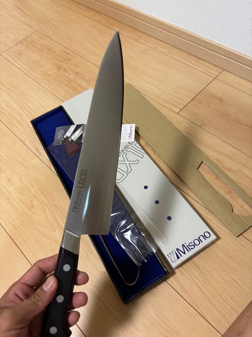 ミソノux10牛刀270mm