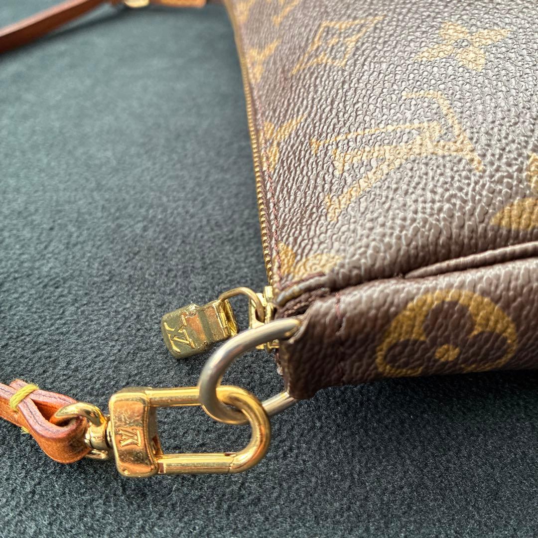 美品Louis Vuitton モノグラムミニポシェットアクセソワールポーチ