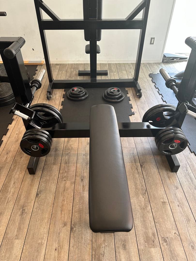 鍛錬　マッスルベンチ(K0u810)