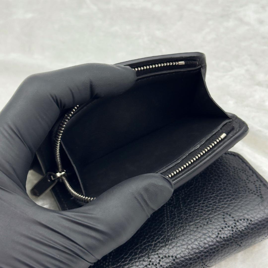 極上 ルイヴィトン マヒナ ポルトフォイユ イリスXS 折り財布 A41