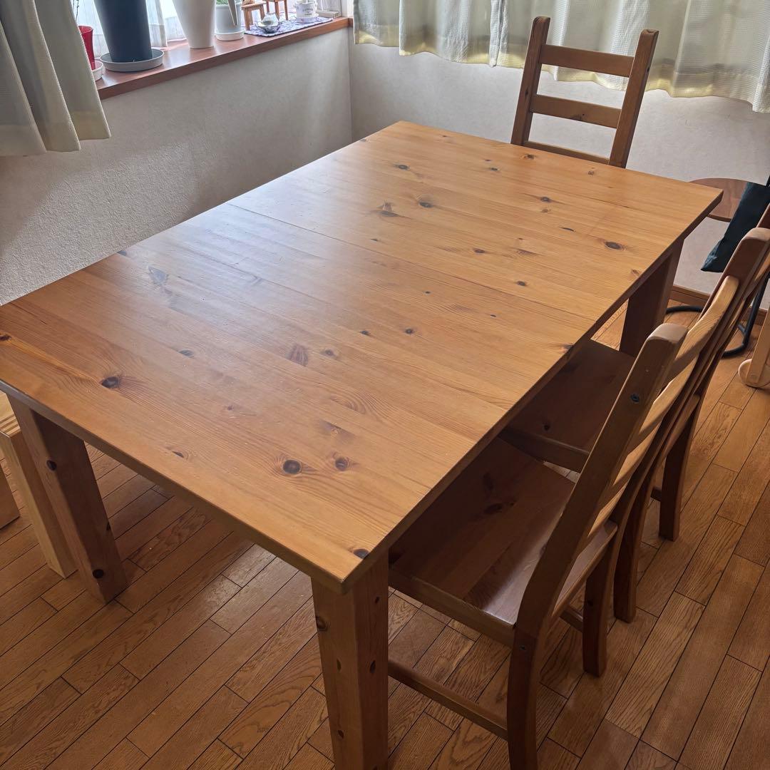 IKEA STORNAS ダイニングテーブル 伸縮可能