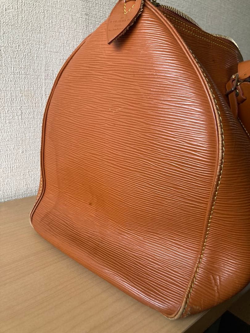LOUIS VUITTON ルイ ヴィトン エピ キーポル45［ゴールド】