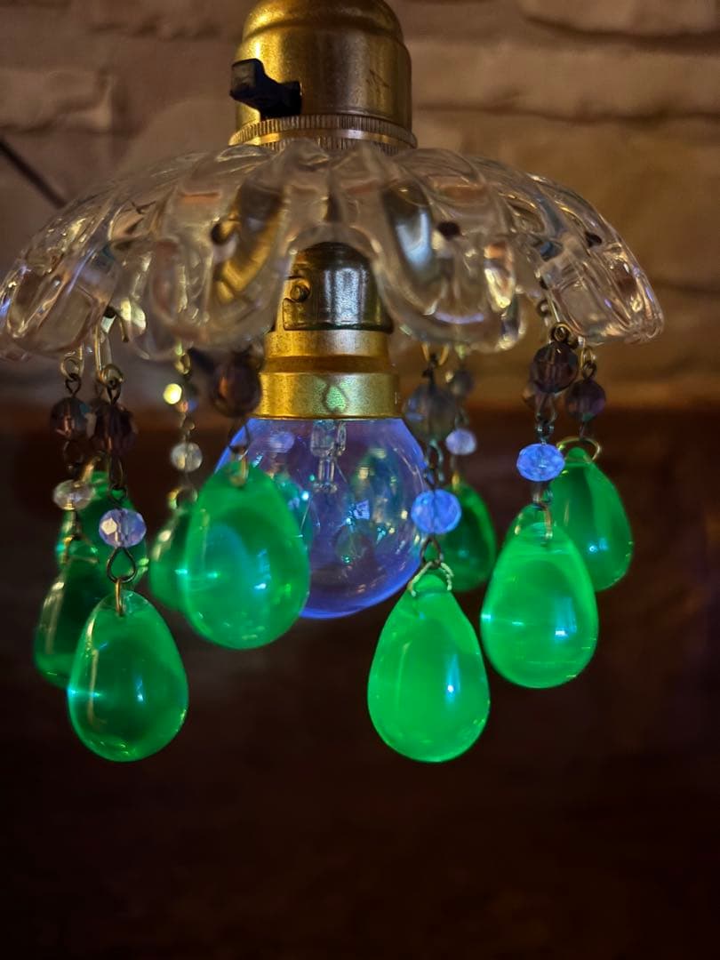 【19世紀オールドバカラ】ヴィンテージ ヴァセリンガラス ミニシャンデリア