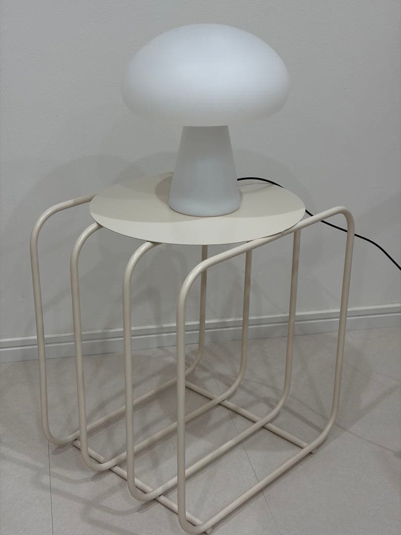 週末限定価格！サイドテーブル ミッドセンチュリー スツール スペースエイジ