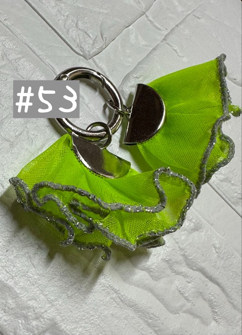 ゆきんこ・*:.ღパラコードスマホストラップ