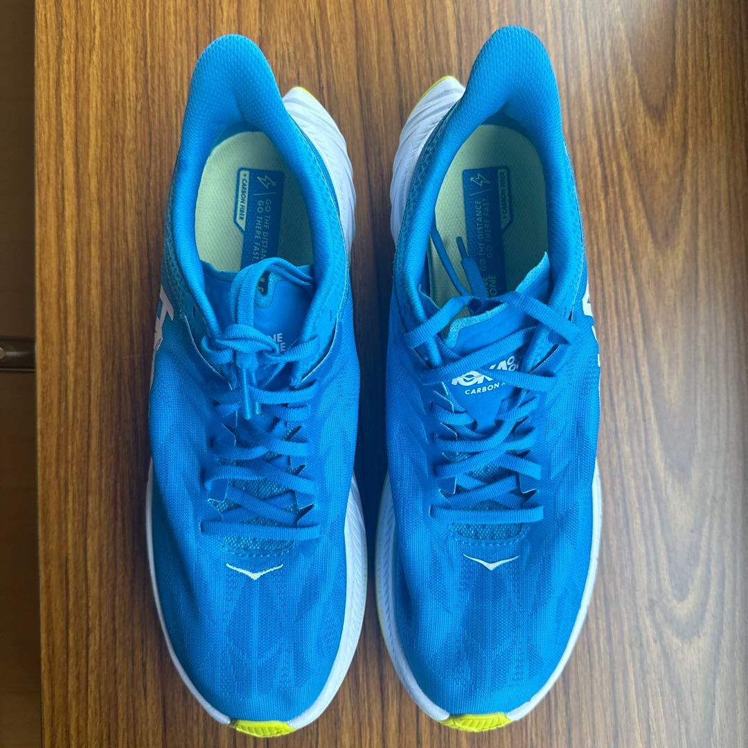 スパイク・シューズ HOKA CARBON X 2  28.5cm