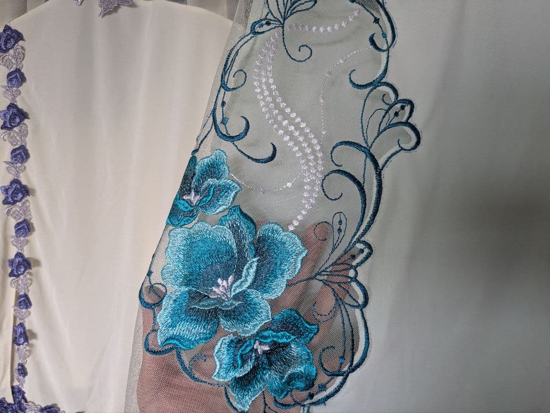 【美品2点】サルート⭐花柄刺繍 スリップ2点セット⭐貴重Ｌサイズ