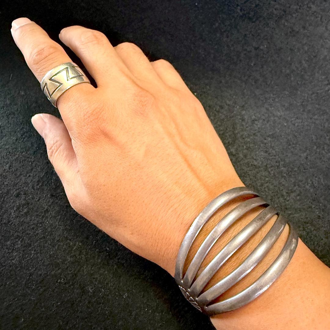 超希少! Navajo 故 Allen Kee バングル インディアンジュエリー