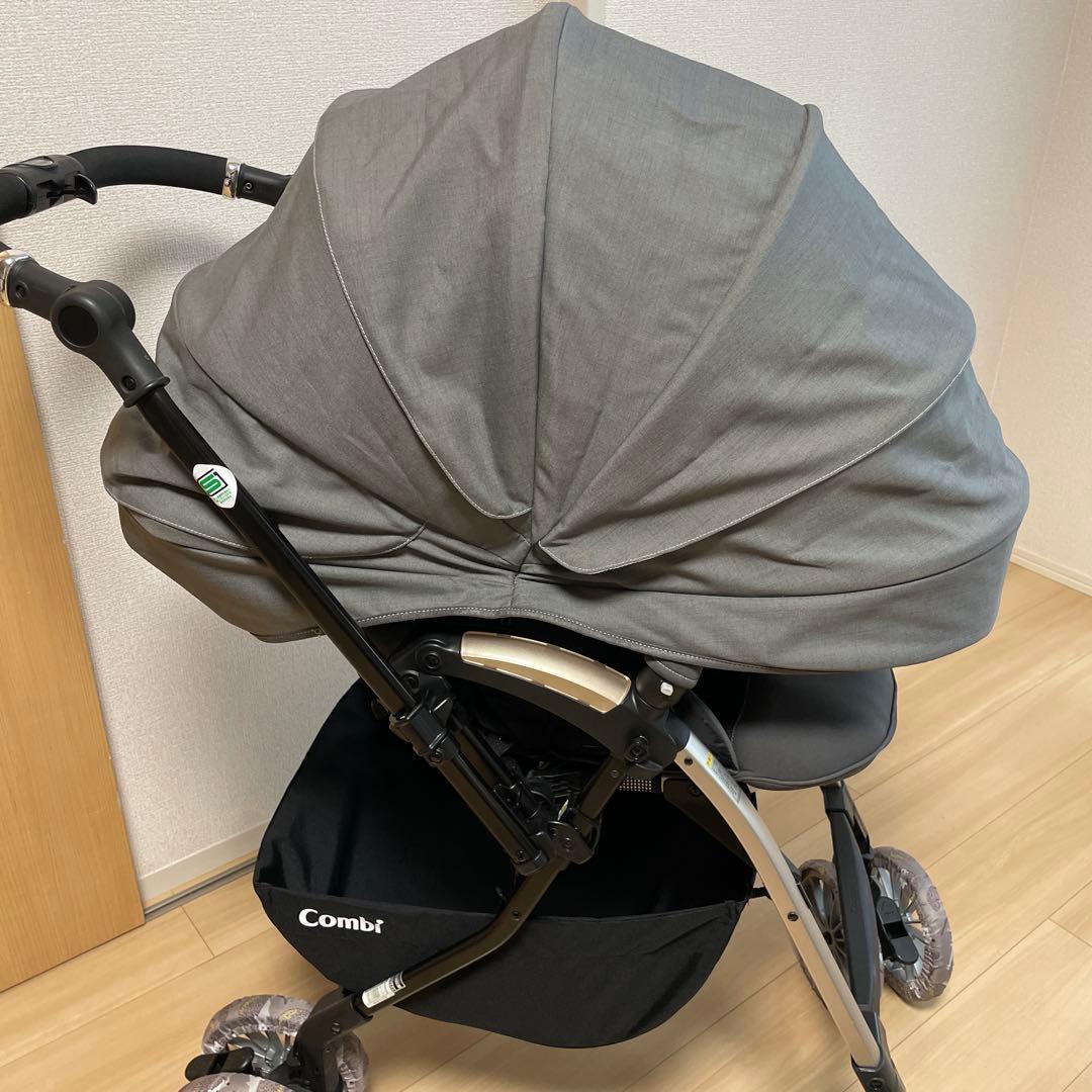 【美品】Combi ベビーカー アンブレッタ　　4キャス エッグショック グレー