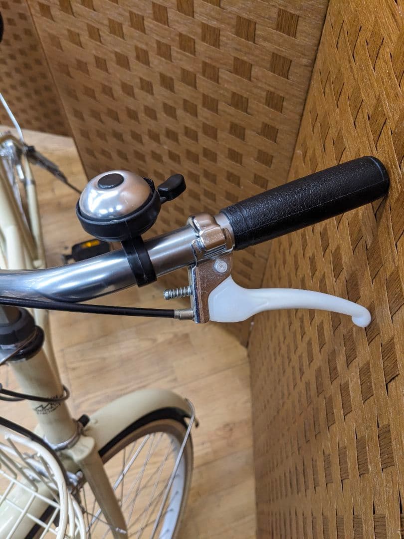 U020 子供用自転車　24インチ 6段変速 ホワイト