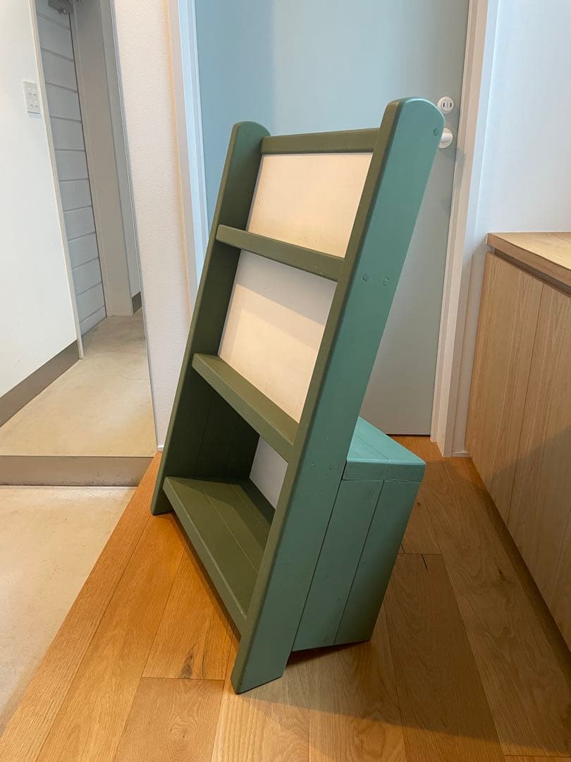 絵本棚 山の前製作所　ほろほろ森