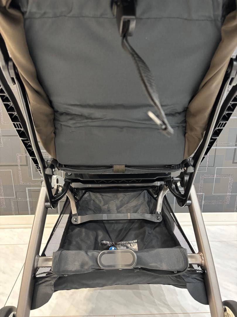 最新2025年モデル　Cybex Libelle チョコレートブラウン