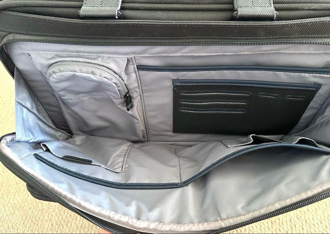 再値下げ★TUMI★4輪ビジネスキャリーケース