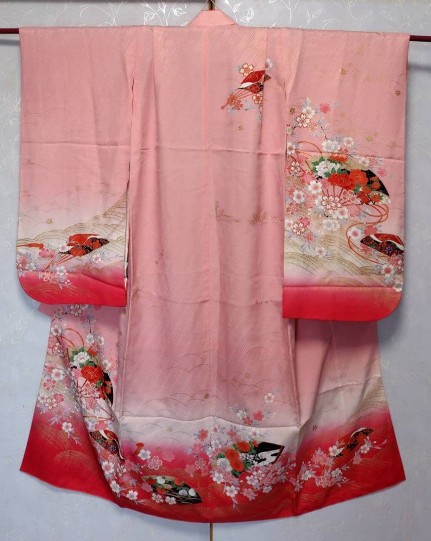 RK545子供着物着丈136センチ裄丈51センチ7歳前後用重ね襟付き正絹