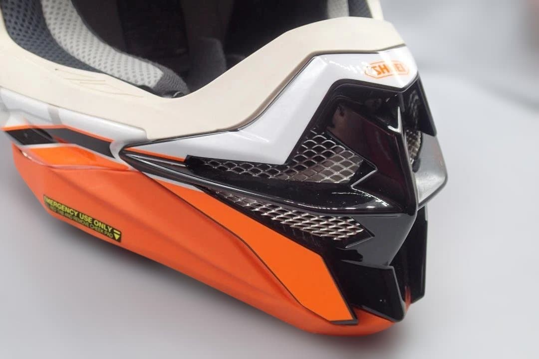 SHOEI VFX-WR　ALLEGIANT　TC-8　Mサイズ