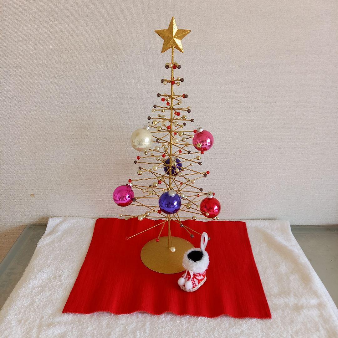 フランフラン　Francfranc　クリスマスツリー　赤い敷物　飾り付き