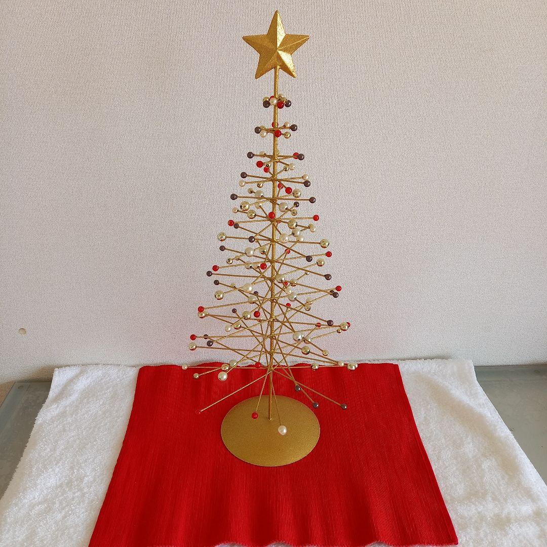 フランフラン　Francfranc　クリスマスツリー　赤い敷物　飾り付き