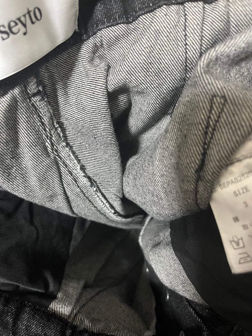 seyto サイズ3 / スタッズピンストライプワイドフレアデニムパンツ