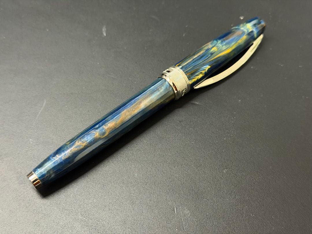 ビスコンティ　ヴァンゴッホ　星月夜　ローラーボールペン