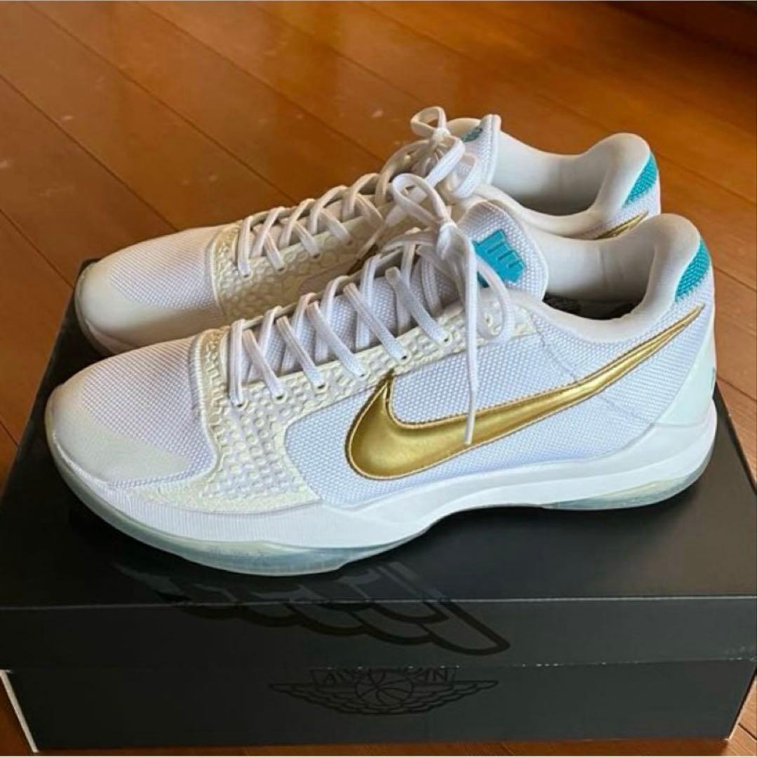 (値下げ可)KOBE 5 PROTORO UNDEFEATED 29cm