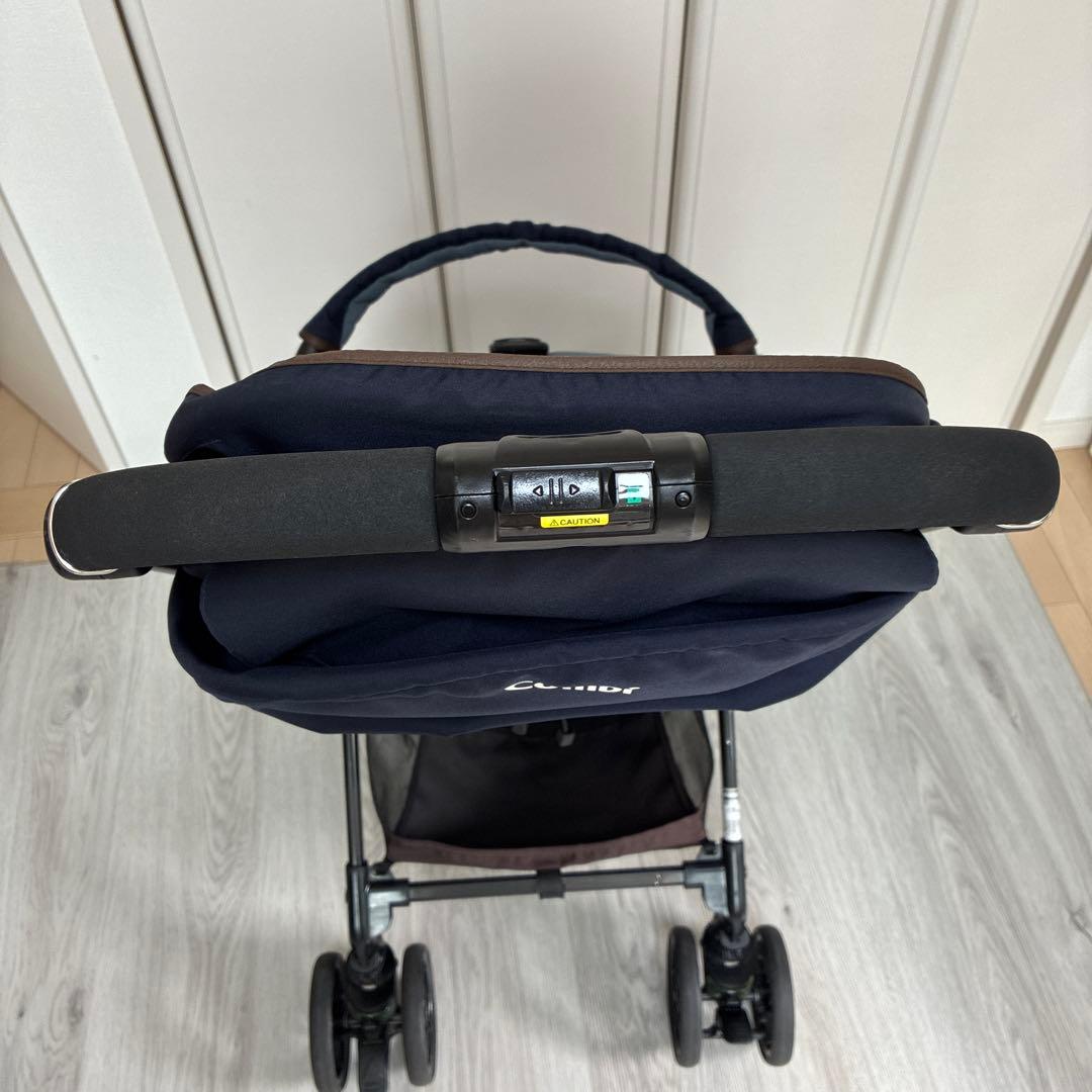 ここ Combi 折りたたみ式ベビーカー ネイビー スゴカルα 4キャス