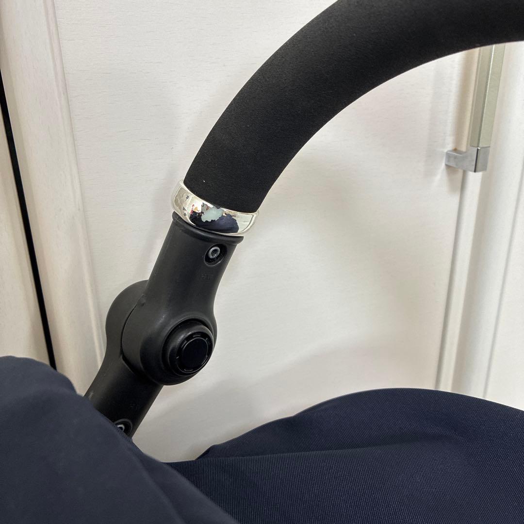 ここ Combi 折りたたみ式ベビーカー ネイビー スゴカルα 4キャス