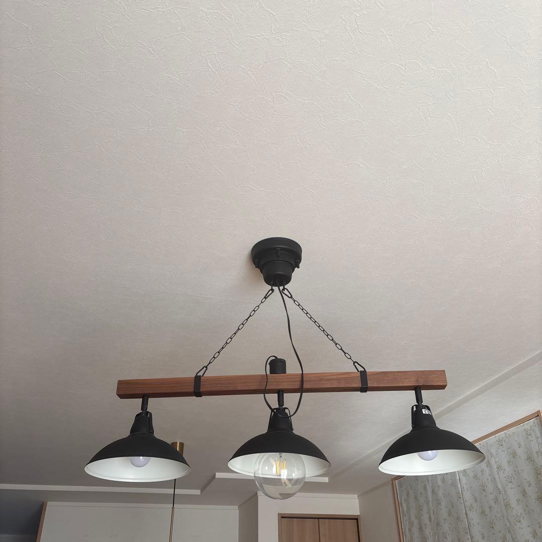 再値下げ　ダブルデイ　インターフォルム　シーリングライト 3灯 ブラック 木材