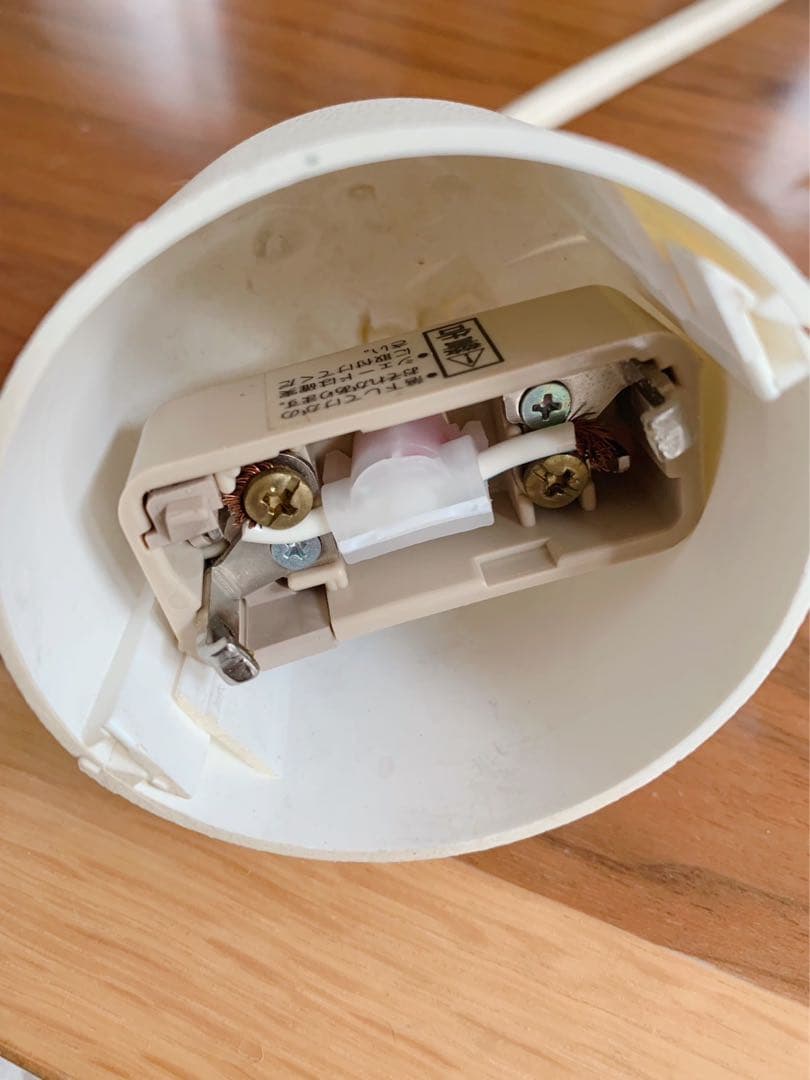 ローラアシュレイ　ガラスシェード　シャンデリア　アンティーク