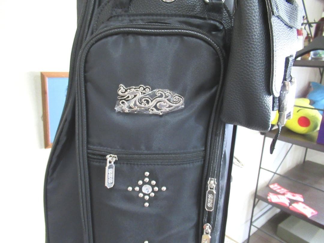 ダンスウィズドラゴン REMOVABLEBA キャディバッグ　スタッズ　ゴルフ