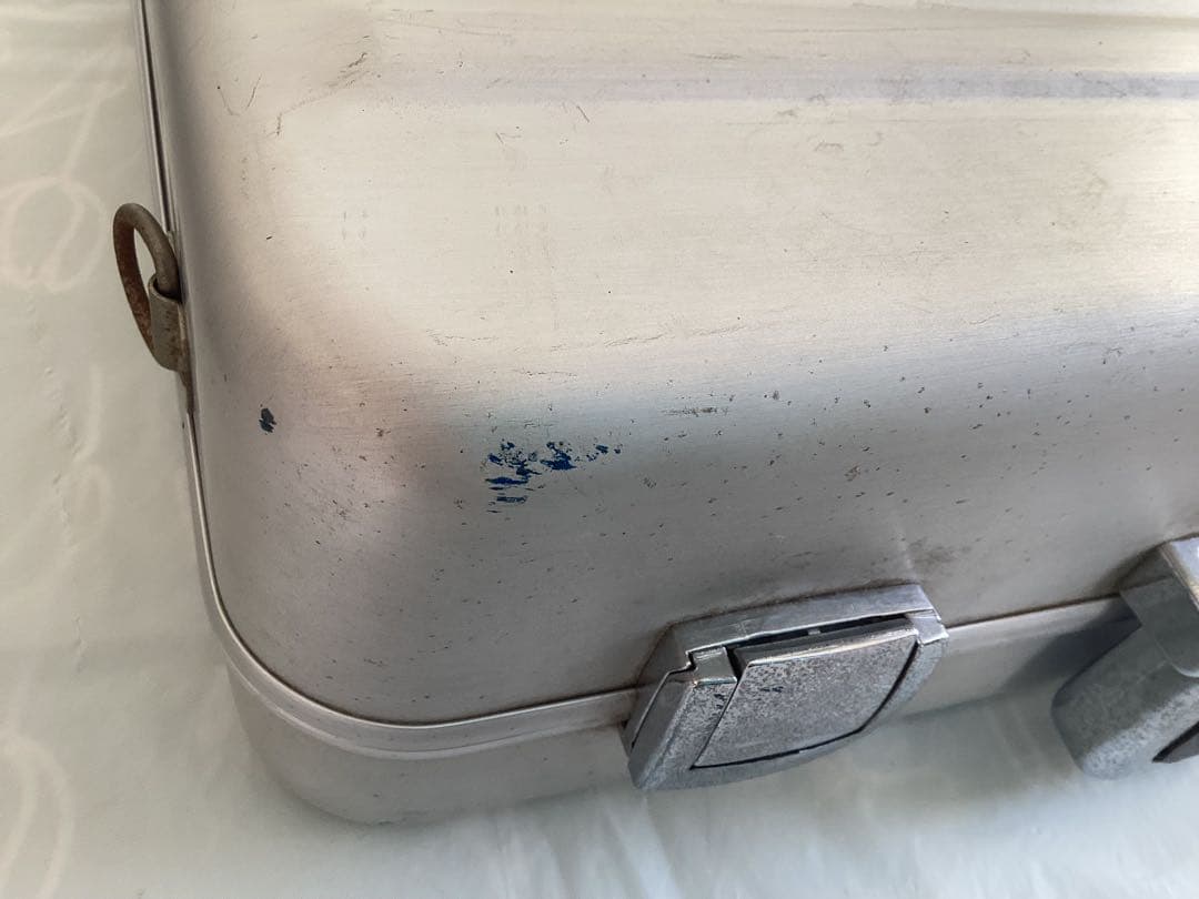 ZERO HALLIBURTON アルミキャリーケース　アタッシュケース　正規品