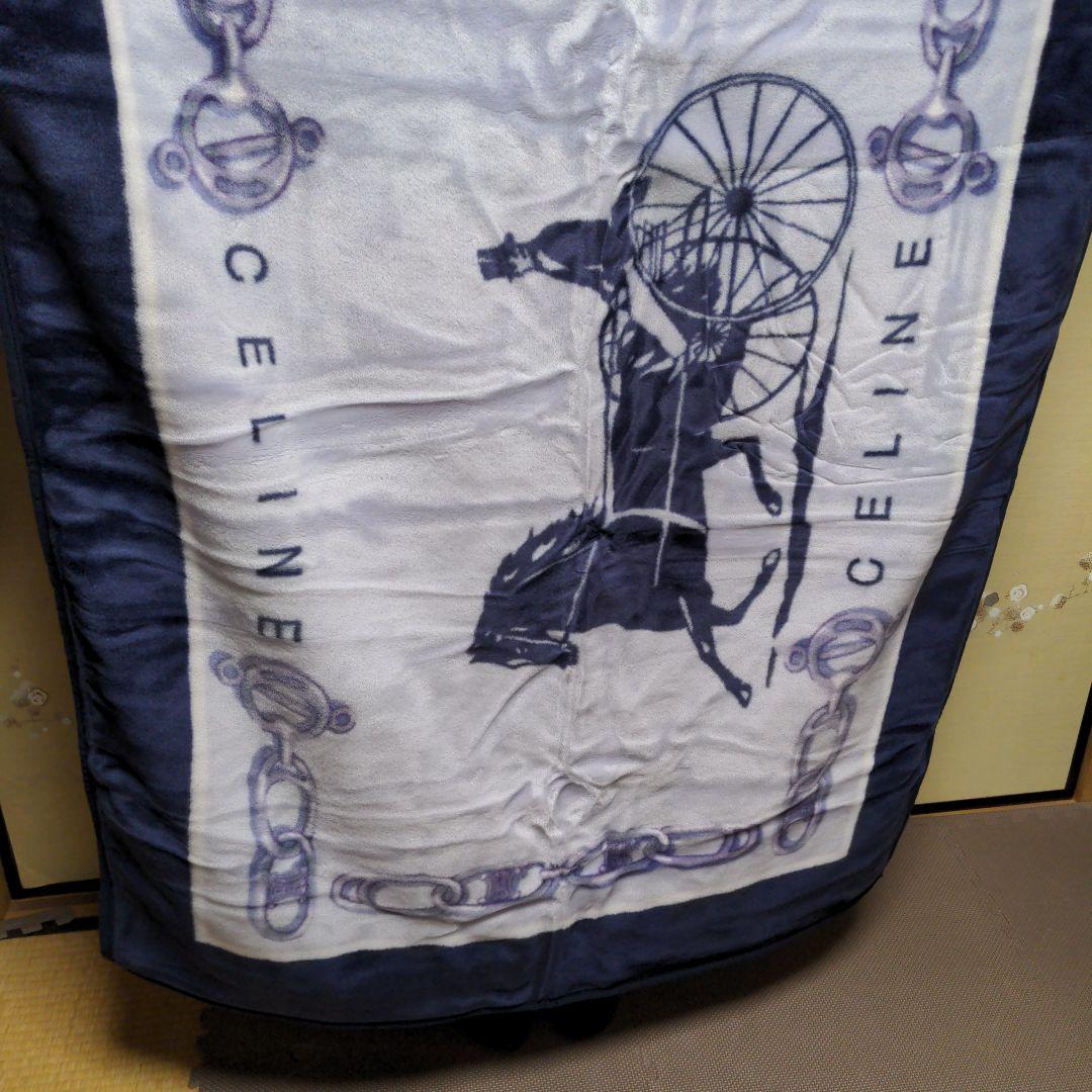 セリーヌアクリルハーフケット　先にコメントおねがいします